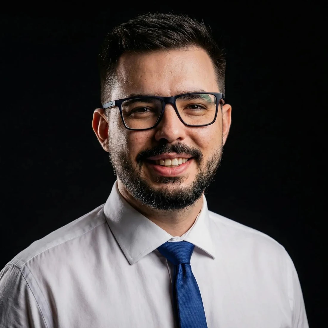 Dr. Lucas Gabrício Marçola, médico reumatologista em Araras